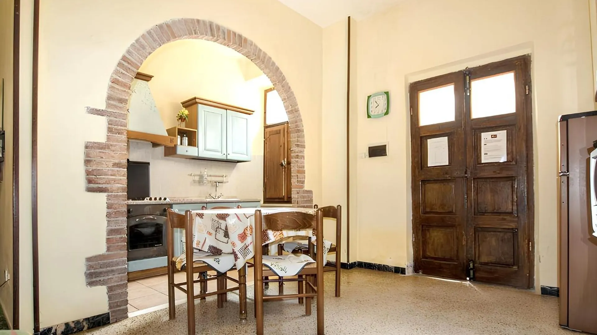 Charming Apartment In Massa Marittima, Shared Pool Ιταλία